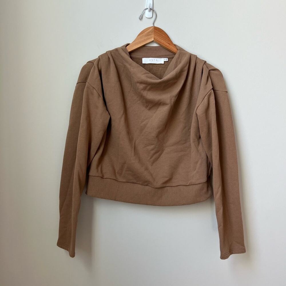 ASTR The Label Taupe Pullover Cropped Cowlneck Sweatshirt Size M